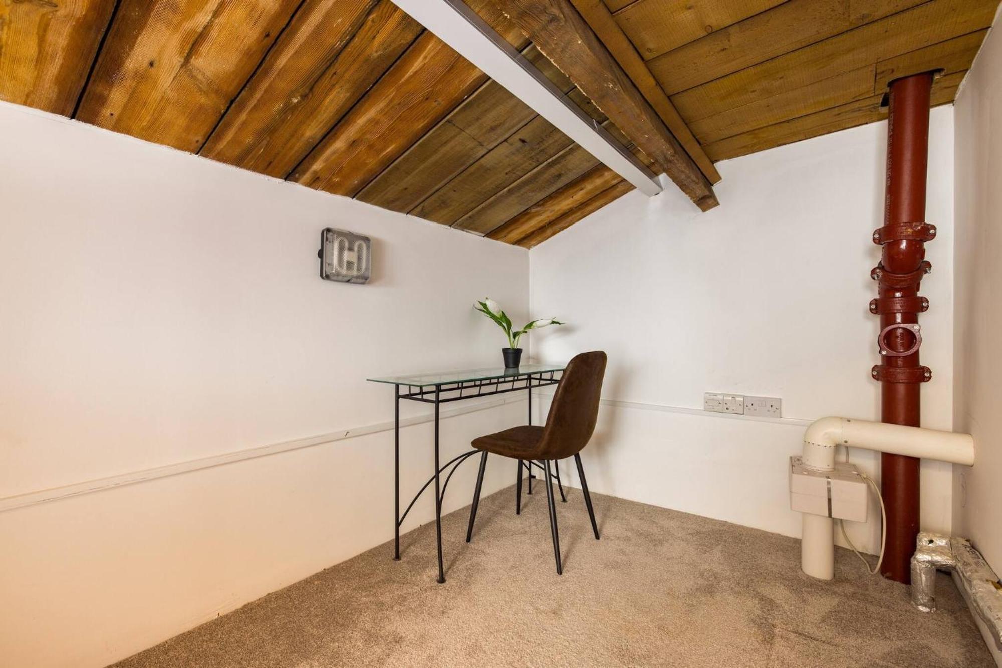 Wild Roses Serviced Apartments - Excel Warehouse 2 لندن المظهر الخارجي الصورة